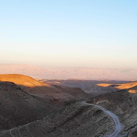 Dead Sea Desert'S Edge Arad Esterno foto