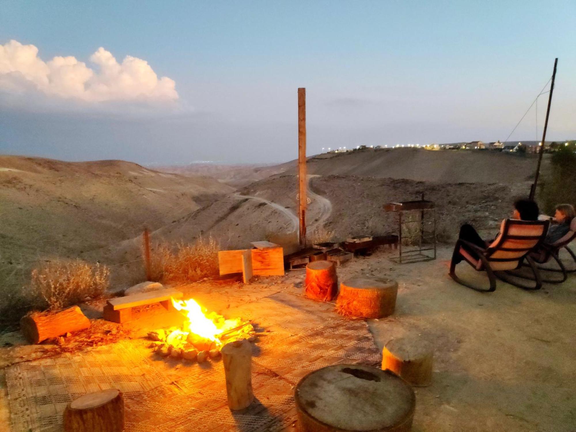 Dead Sea Desert'S Edge Arad Esterno foto