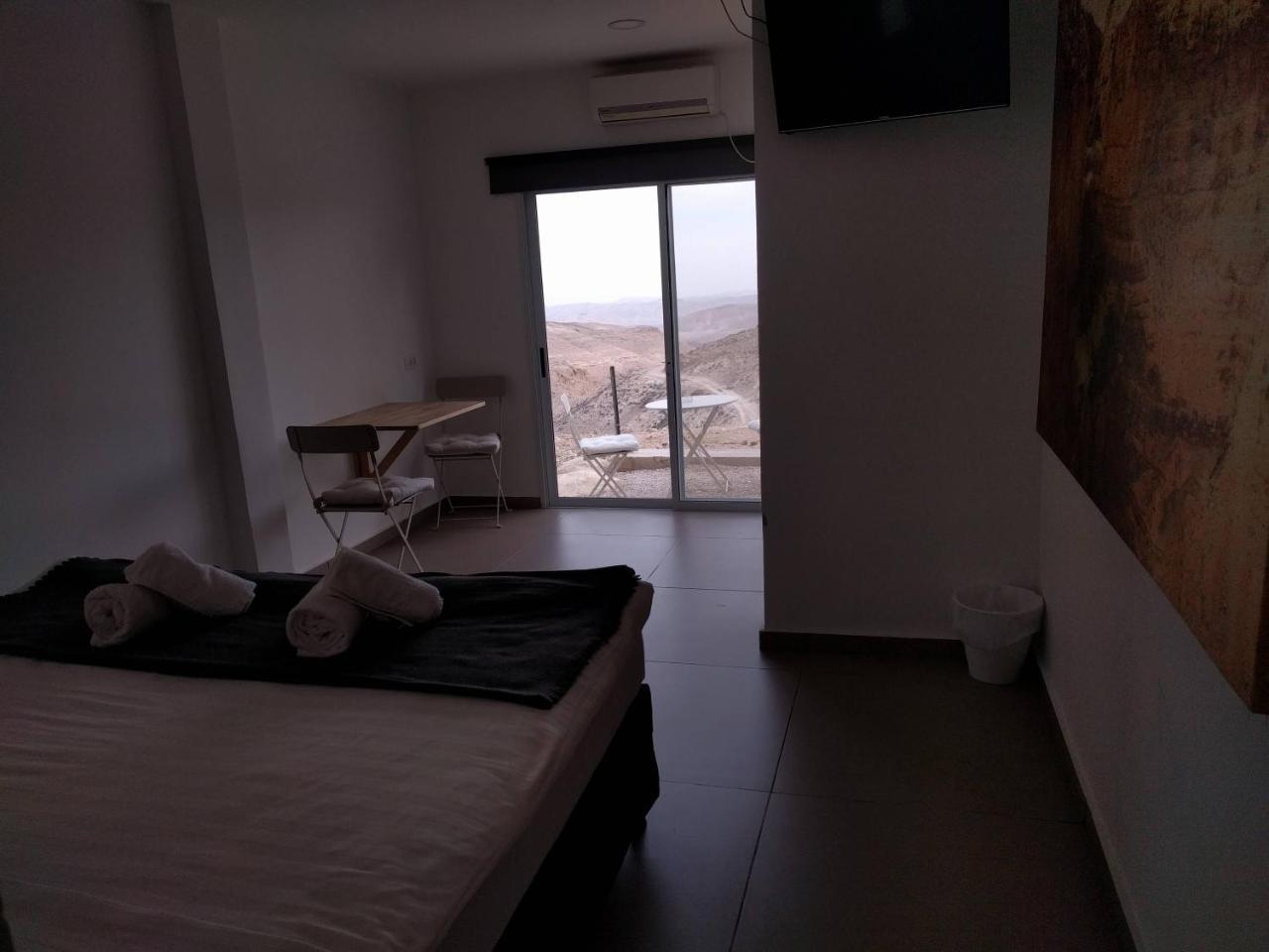 Dead Sea Desert'S Edge Arad Esterno foto