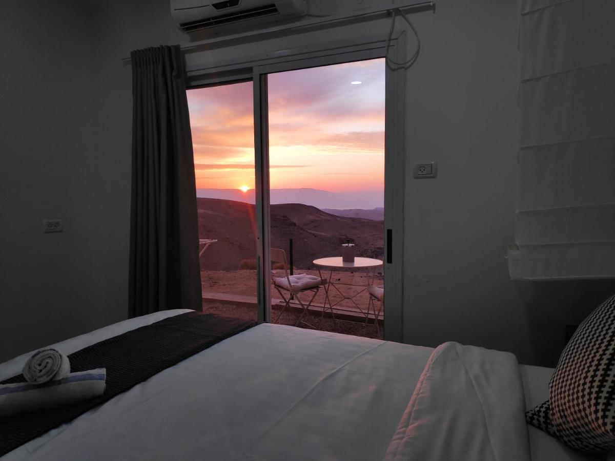Dead Sea Desert'S Edge Arad Esterno foto